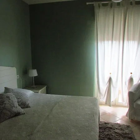Bed and breakfast Istonia 3*